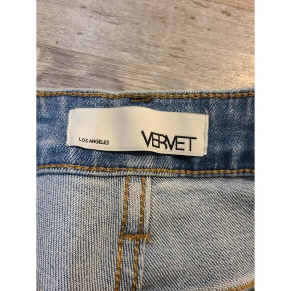 Vervet xs women's distressed cuffed bermuda shorts - Picture 4 of 9